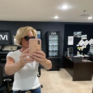 Meet your Posher, Alison